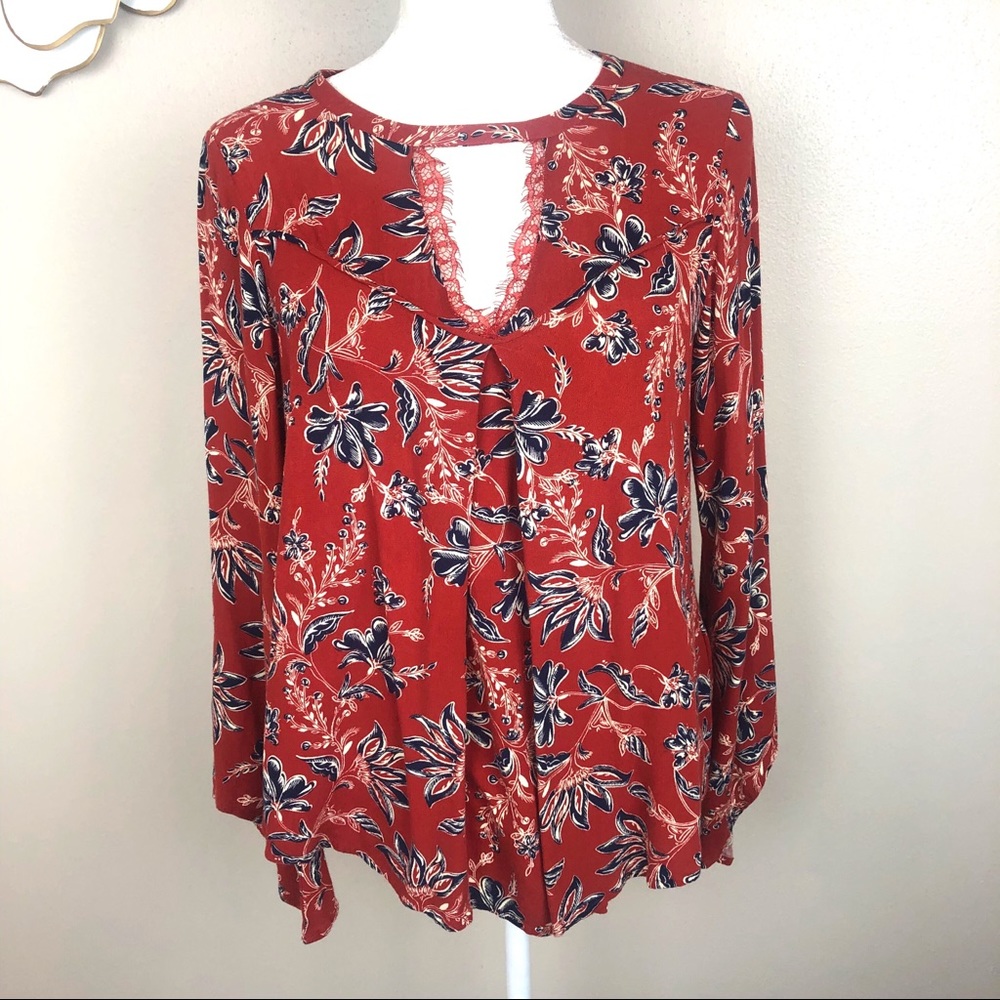 Democracy red and blue floral boho blouse cut out in front